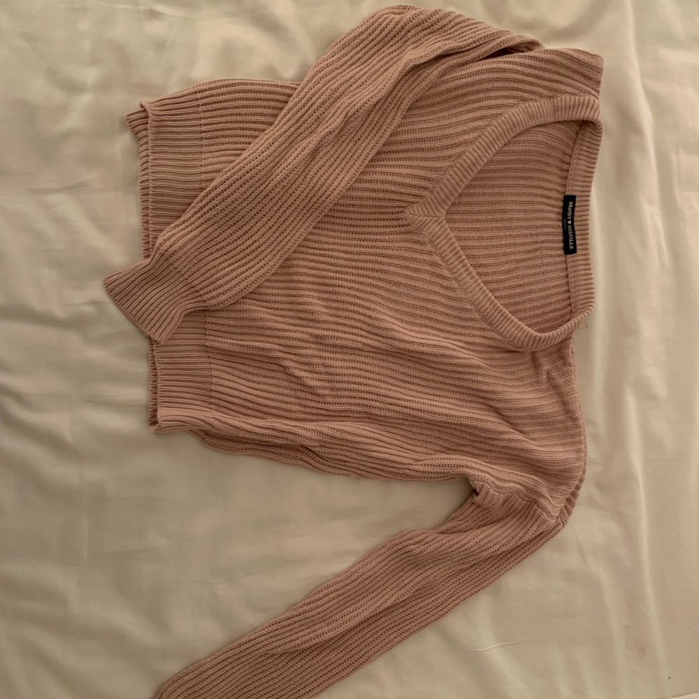 Brandy melville sweater
